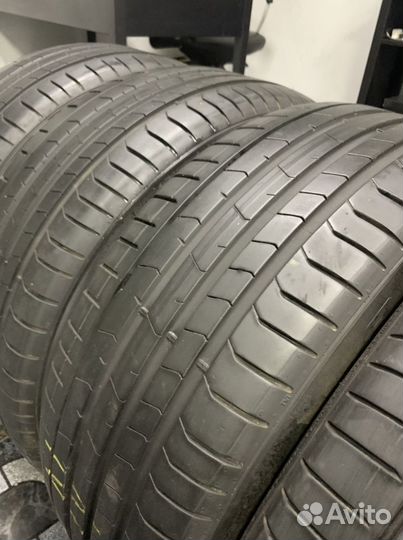 Pirelli P Zero PZ4 245/45 R20
