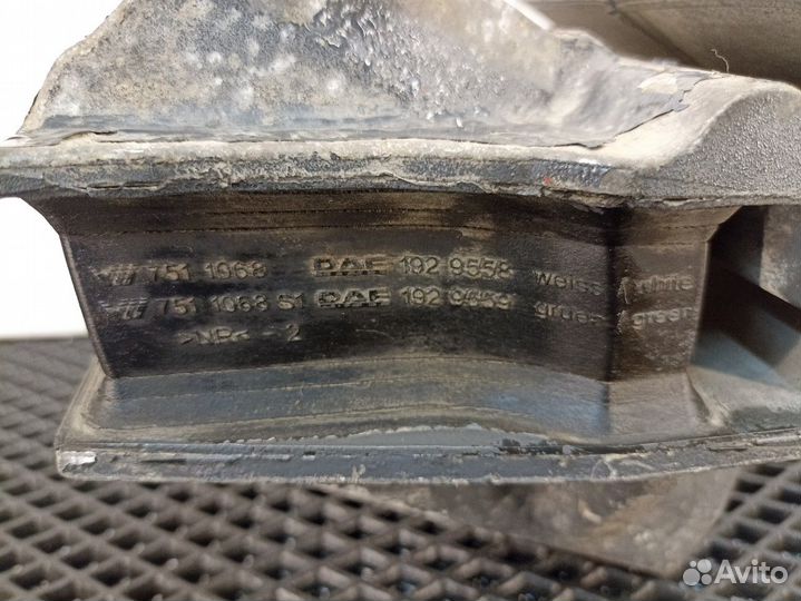 1806735 Подушка двигателя передняя