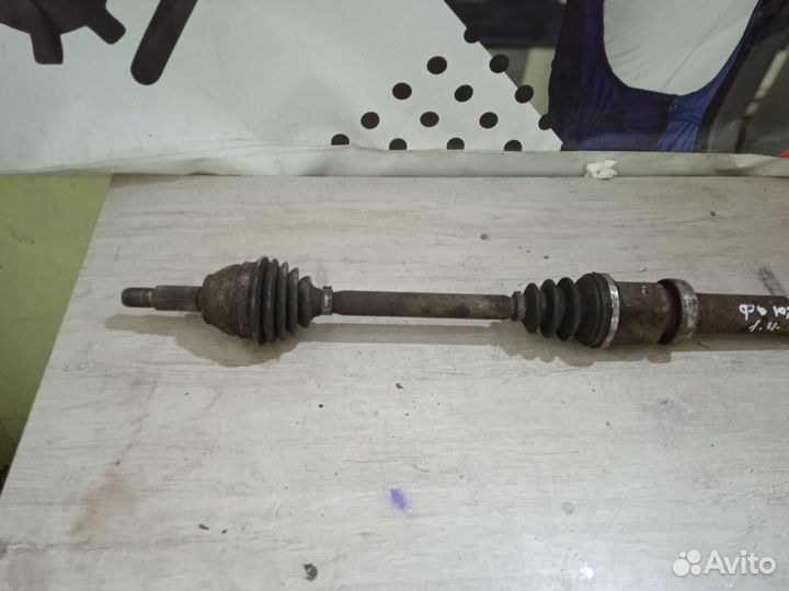 Привод правый Ford Fusion Fiesta Форд Фьюжен Фиест