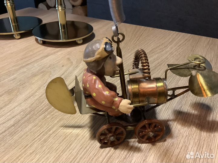 Статуэтка бронза латунь