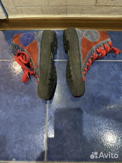 Кроссовки скальные туфли олдскул