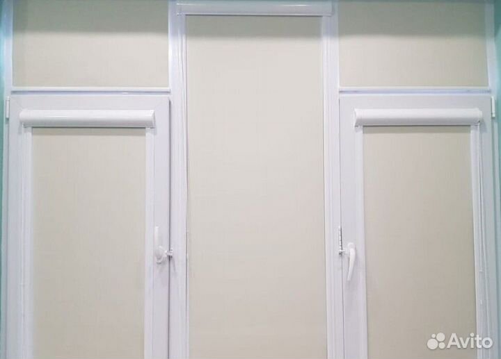 Рулонные кассетные шторы блекаут M2364-H6863