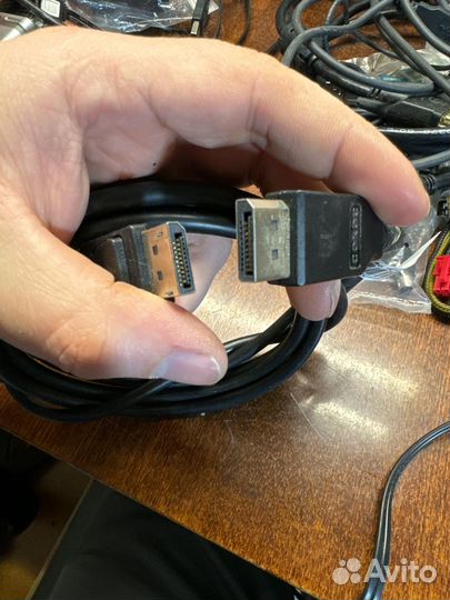Кабель display port