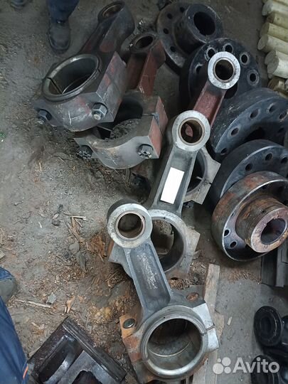 Шатун в сборе ч. Г305.02.013 Б/У