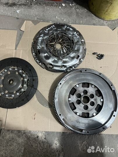 Маховик Демпферный Mitsibihi Lancer 2.0tdi BWC