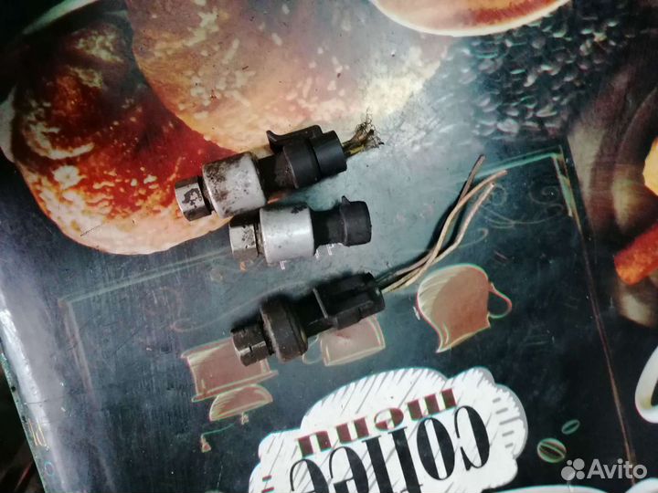 Датчик хладогена (кондиционера) renault