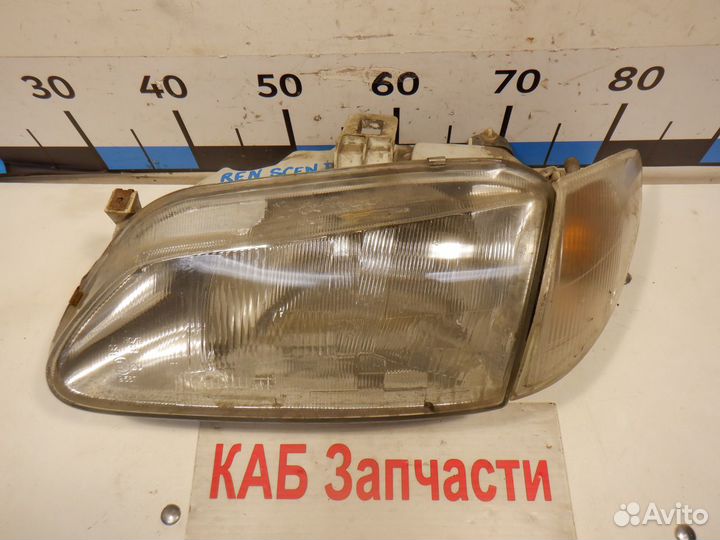 Фара левая Renault Scenic 1 Megane