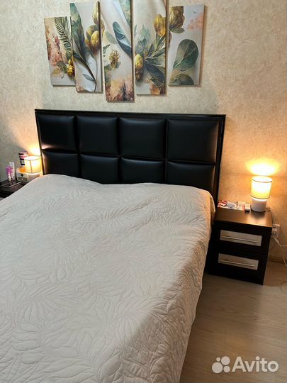 Кровать двухспальная 160 200 без матраса бу