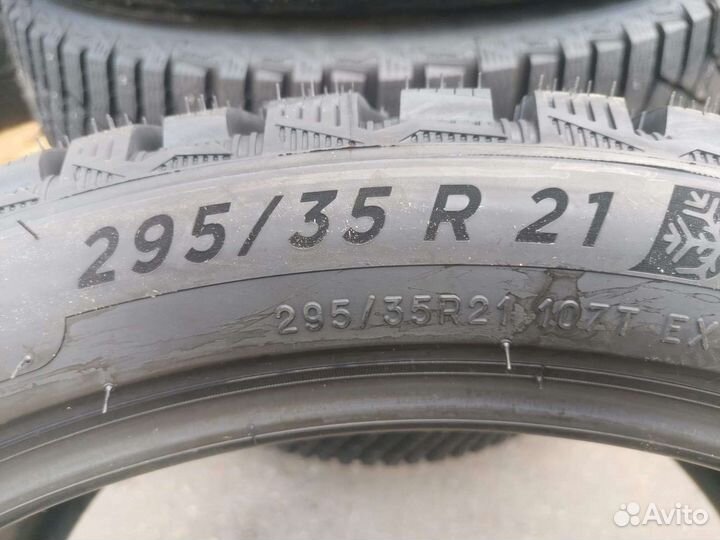 Michelin X-Ice North 4 SUV 295/35 R21 107T