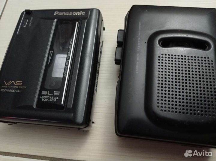 Фотоаппараты плёночные, диктофоны