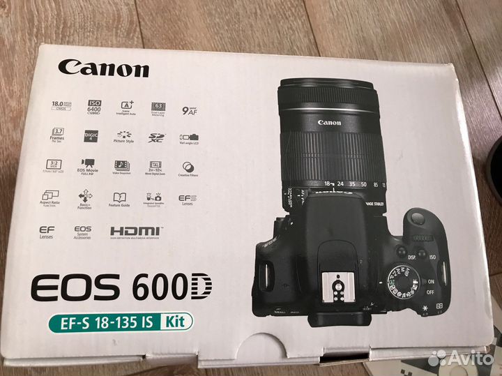 Зеркальный фотоаппарат canon 600d объектив 18-135