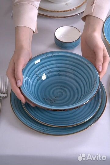 Сервиз. Набор фарфоровой посуды на 6 персон 23 пр