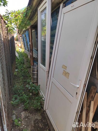 Двери пластиковые бу