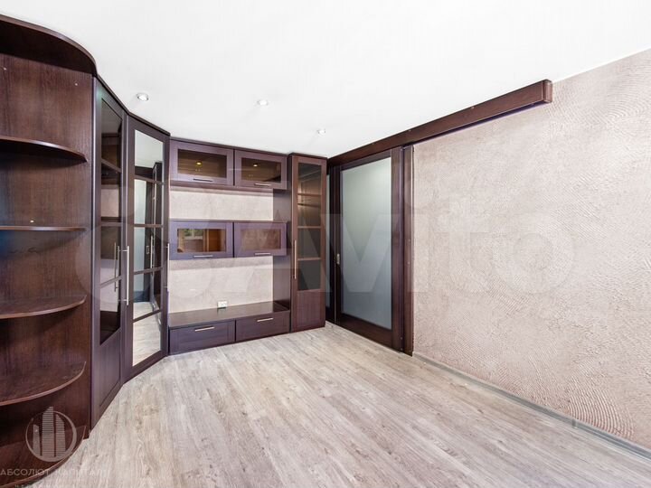 3-к. квартира, 58 м², 4/9 эт.