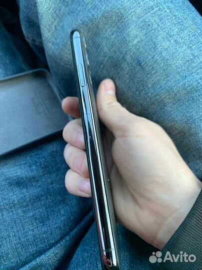 iPhone 11 Pro Max, 64 ГБ