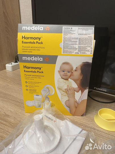 Молокоотсос medela ручной