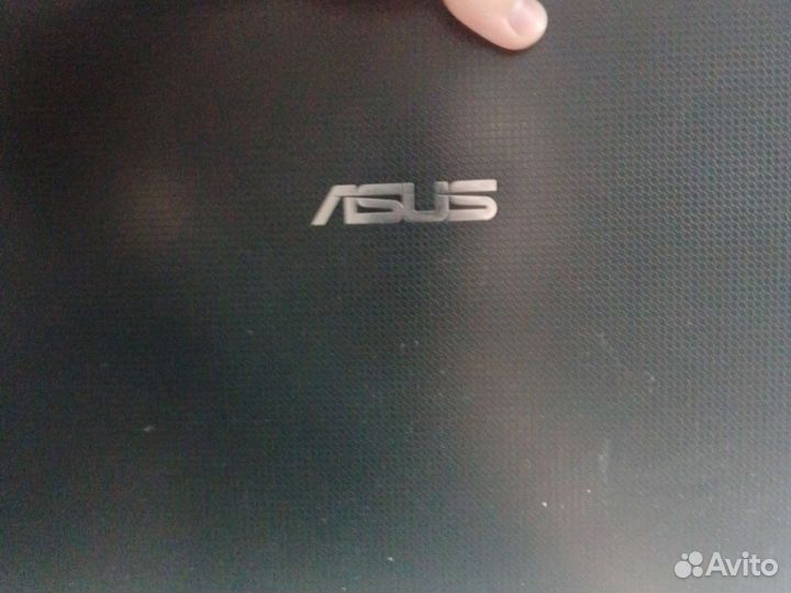 Ноутбук asus