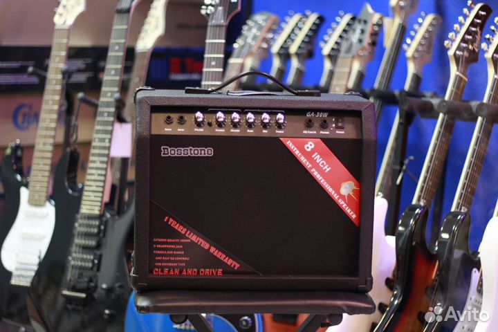 Гитарный комбоусилитель 30Ватт