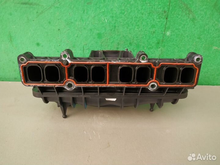 Впускной коллектор 1.6 Экобуст Форд Фокус 3