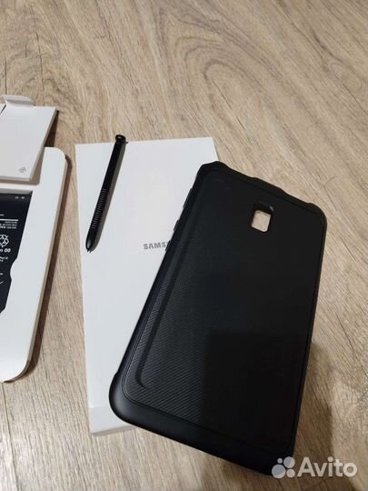 Samsung Galaxy Active tab 3 LTE 64Gb