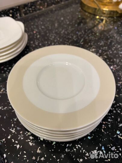Набор блюдец
