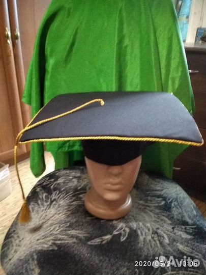 Шапочка бакалавра, академика, выпускника