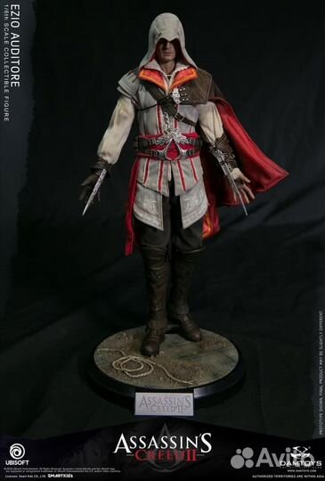 Damtoys Assassin's Creed II Ezio не Hot toys