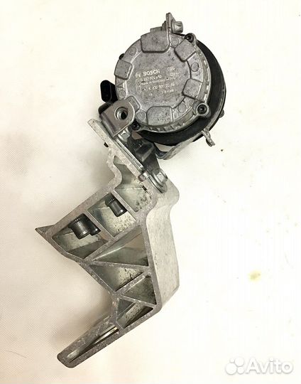 Дополнительный насос системы охлаждения Mercedes