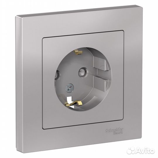 SE AtlasDesign Алюминий Розетка с/з со шторками, 16А, в сборе