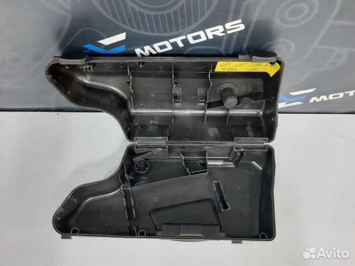 Отсек под инструмент Audi Allroad C5 BES 2005