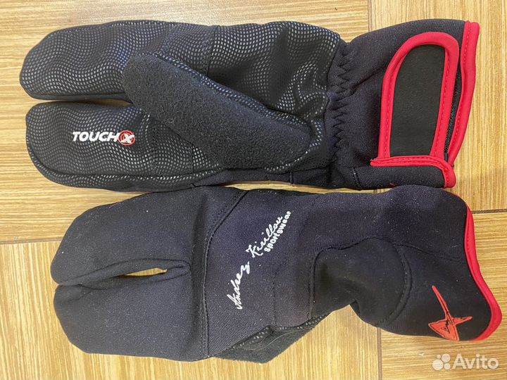 Лыжные перчатки