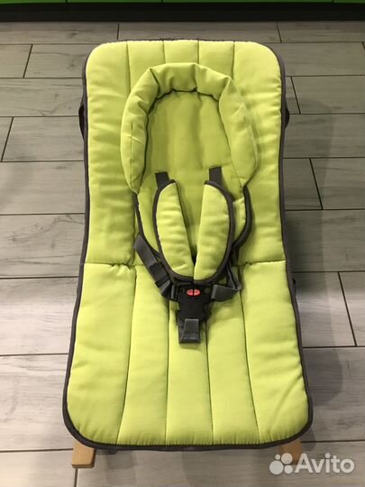 Шезлонг для новорожденных