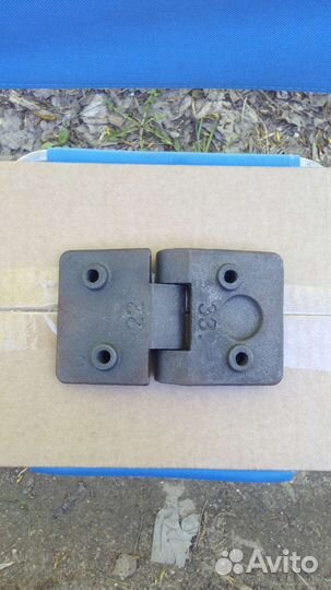 Петля задней левой двери газель бизнес