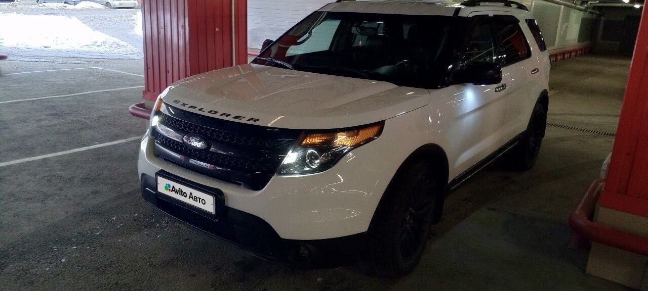 Ford Explorer: фото владельца