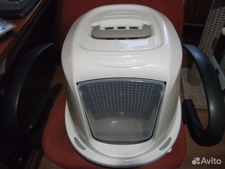 Кошачий лоток закрытый