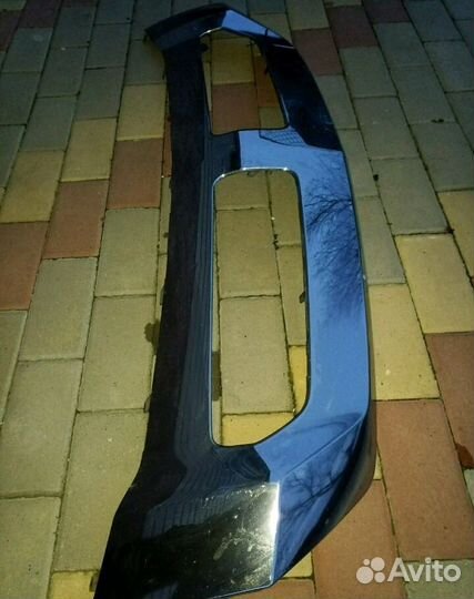 Накладка хром бампера мерседес ML 166 A 1668857925