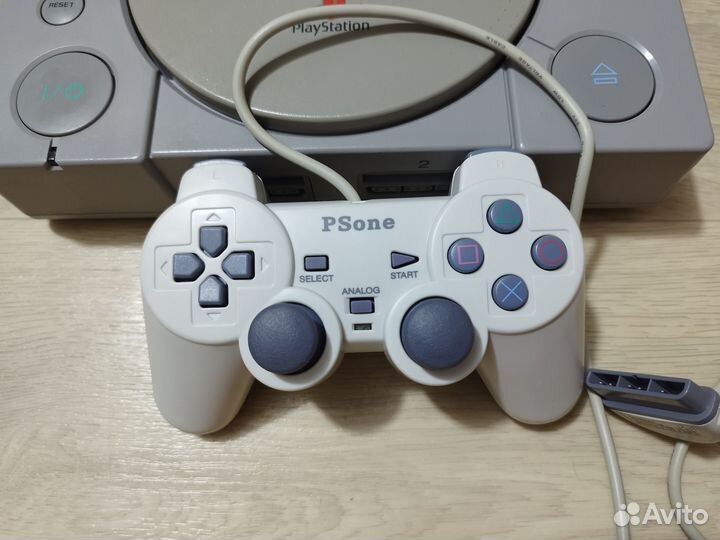 Playstation 1 с psio + карта памяти 16 Ггб