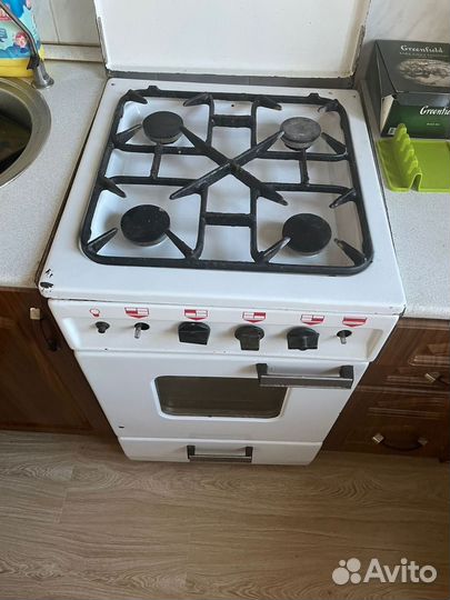 Газовая плита б/у 4 комфорки