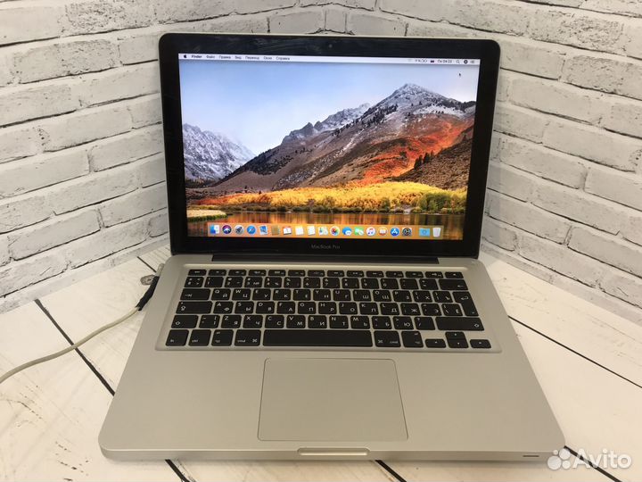 Ноутбук Apple MacBook Pro