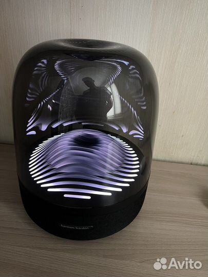 Harman kardon aura studio 3
