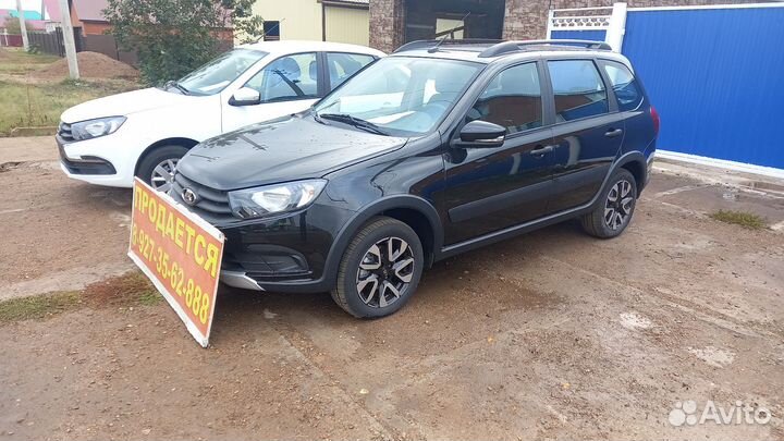 LADA Granta 1.6 МТ, 2023, 6 км