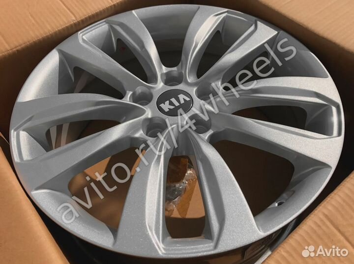 Диски Киа Стингер Спортейдж R17