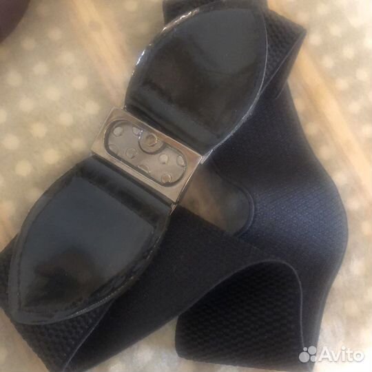 Ремни женские разные