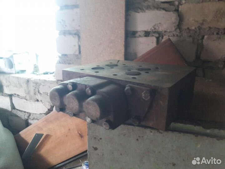 Гидрораспределитель р100