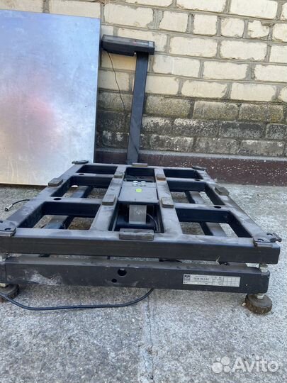 Весы напольные промышленные