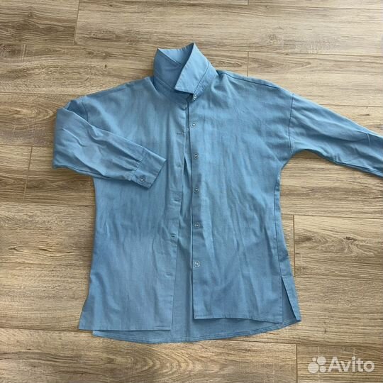 Рубашка голубая