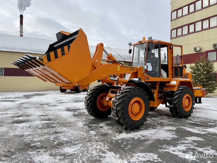 Фронтальный погрузчик Амкодор 352, 2022