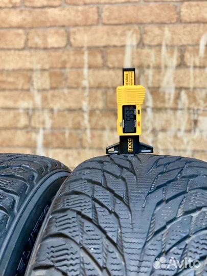 Nokian Tyres Hakkapeliitta R2 185/65 R15