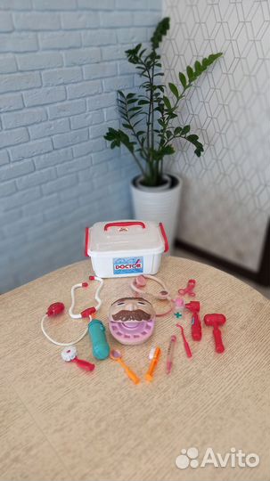 Детский набор доктора педиатора и стоматолога
