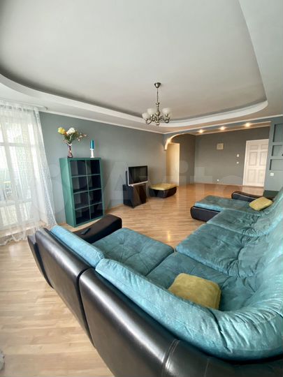 3-к. квартира, 89 м², 15/16 эт.